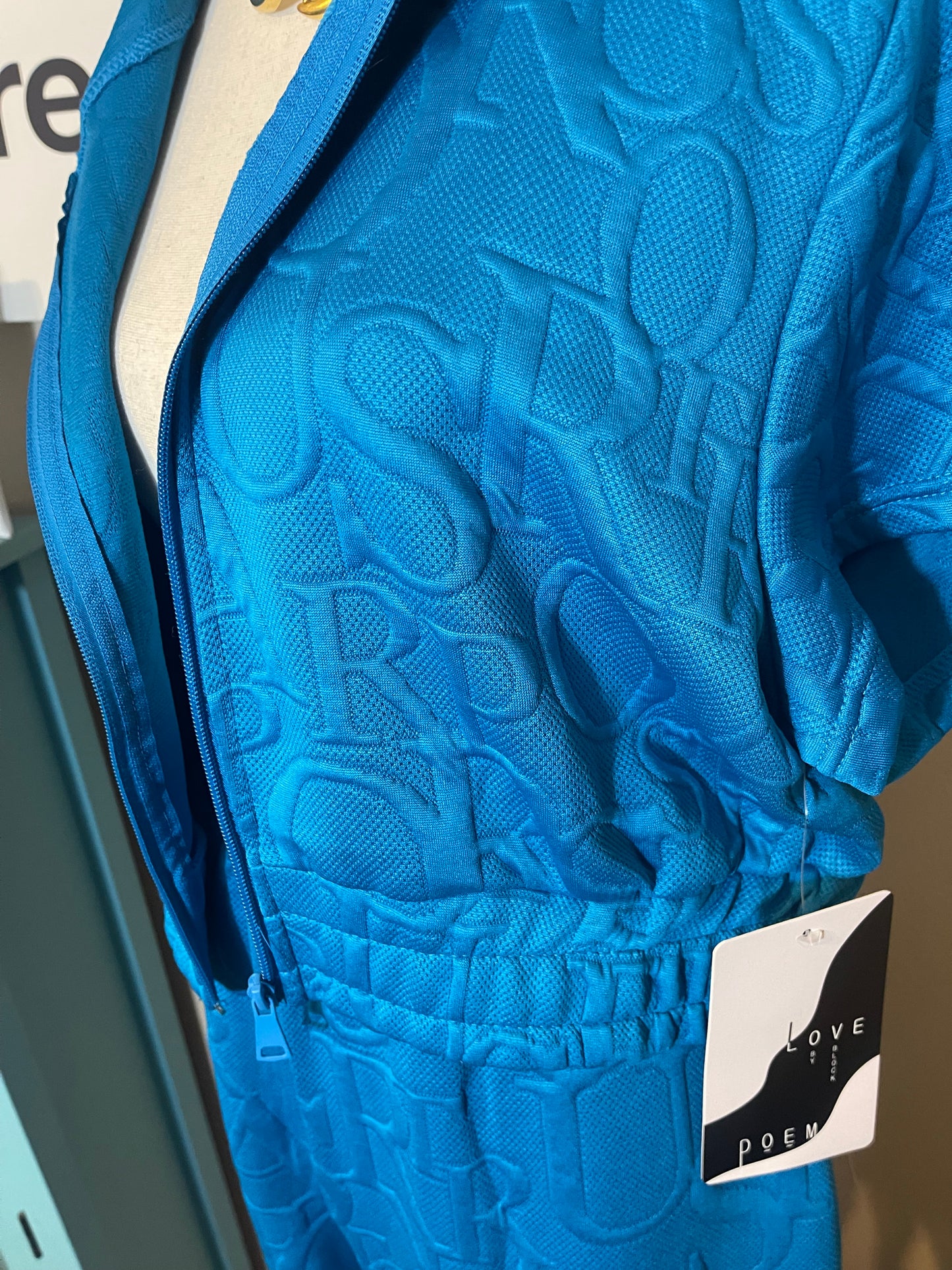 NWT Blue Short-Sleeve Hooded Set XL (Best Fit Large)