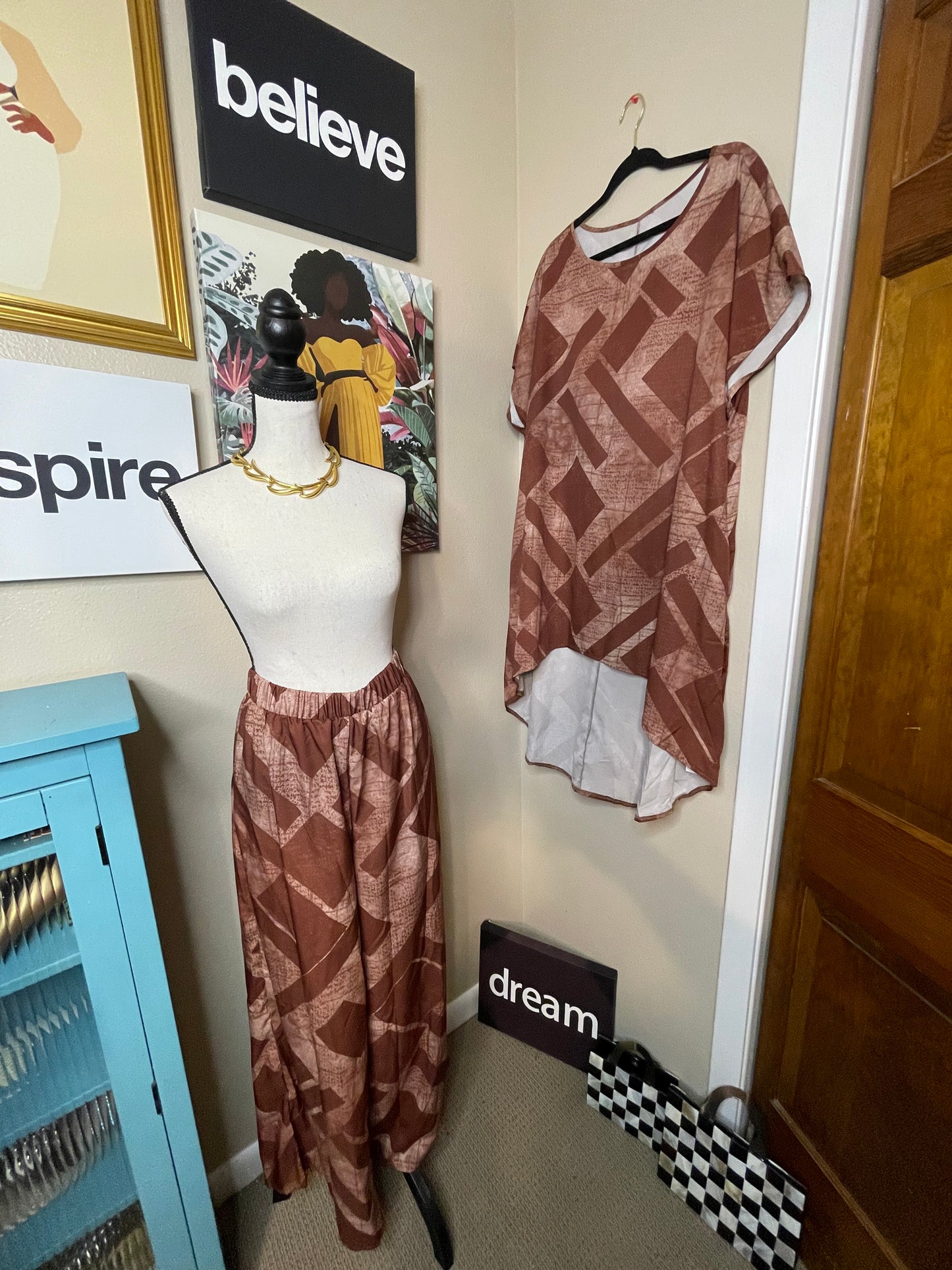 Brown Pattered High/Low 2-Piece Set by Shein Curve -1XL (BF 14/XL)