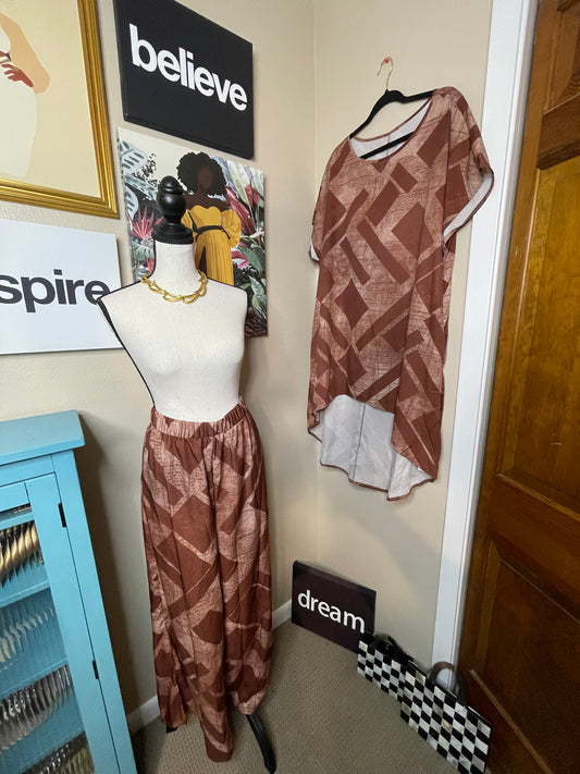Brown Pattered High/Low 2-Piece Set by Shein Curve -1XL (BF 14/XL)
