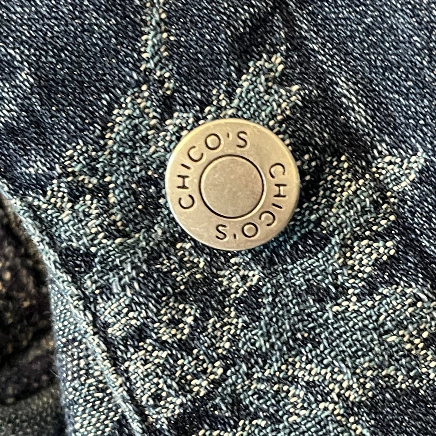 CHICO’S Floral Jacquard Lightweight Denim Jean Jacket - Size 0/SMALL