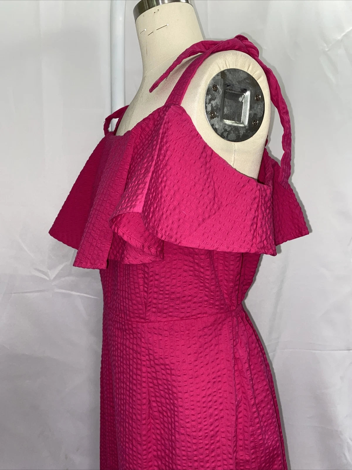 A New Day Fuchsia Sleeveless Ruffled Seersucker Dress - Large