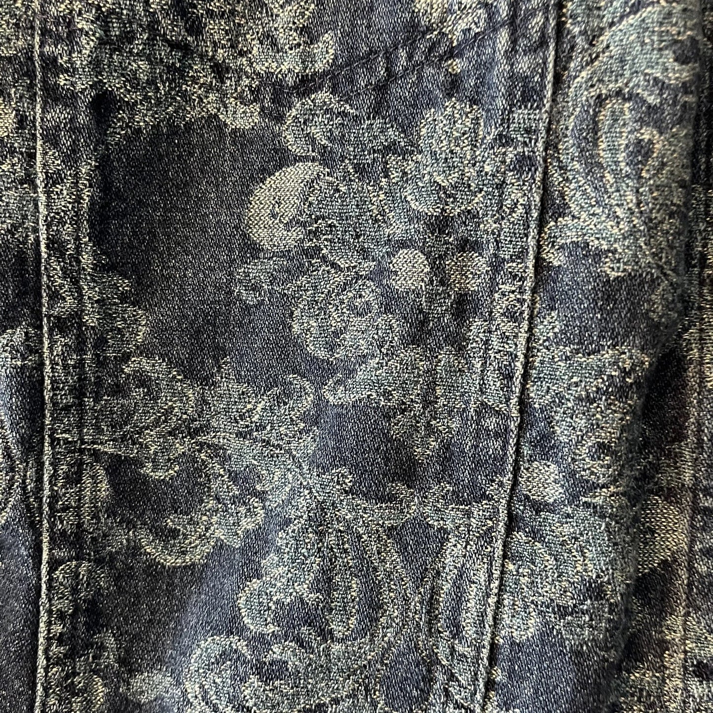 CHICO’S Floral Jacquard Lightweight Denim Jean Jacket - Size 0/SMALL